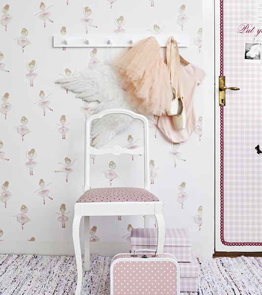 Interior decorado con Papel Pintado 2677