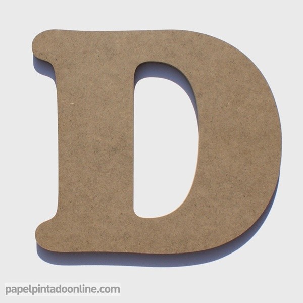 Letra de Madera D 20cm